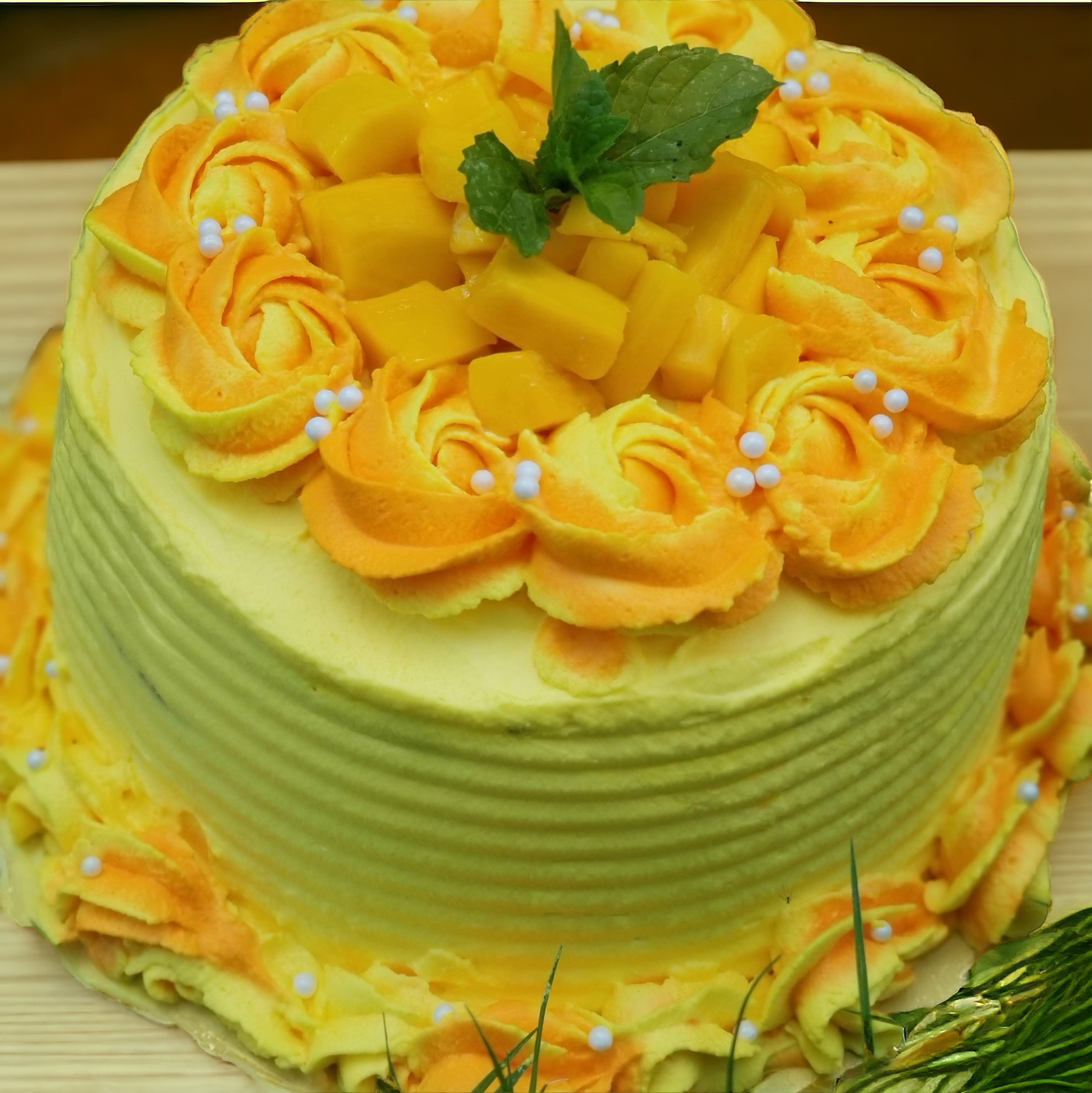 Mango Cake Online Order in Delhi at Best Price | YummyCake